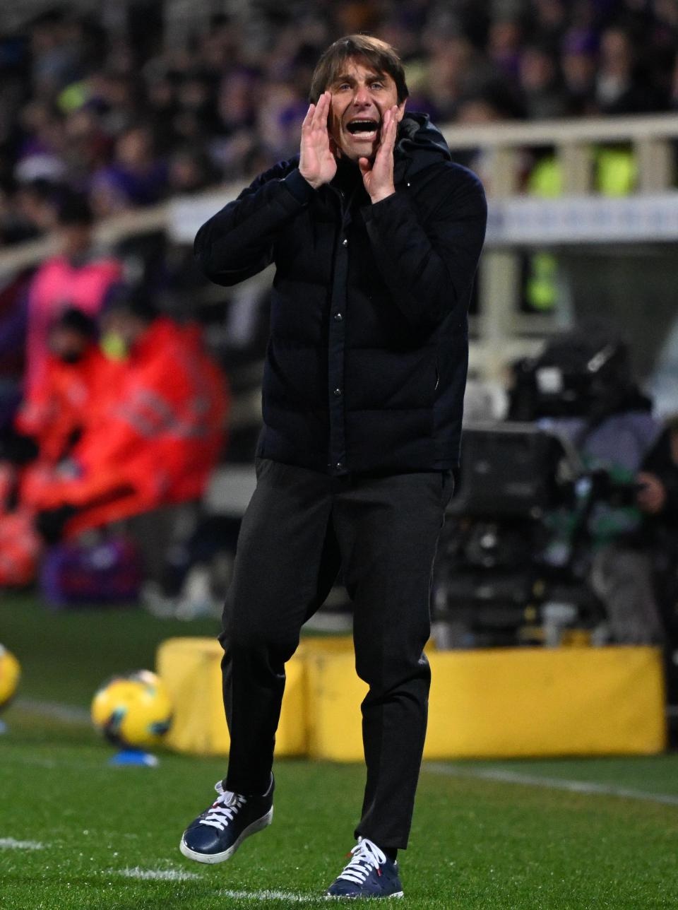 那不勒斯主场大胜佛罗伦萨,斩获胜利的简单介绍 那不勒斯主场大胜佛罗伦萨,斩获胜利的简单介绍