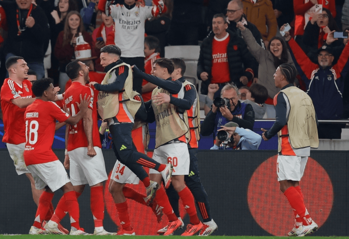 紧张刺激的欧洲联赛最后一战 紧张刺激的欧洲联赛最后一战