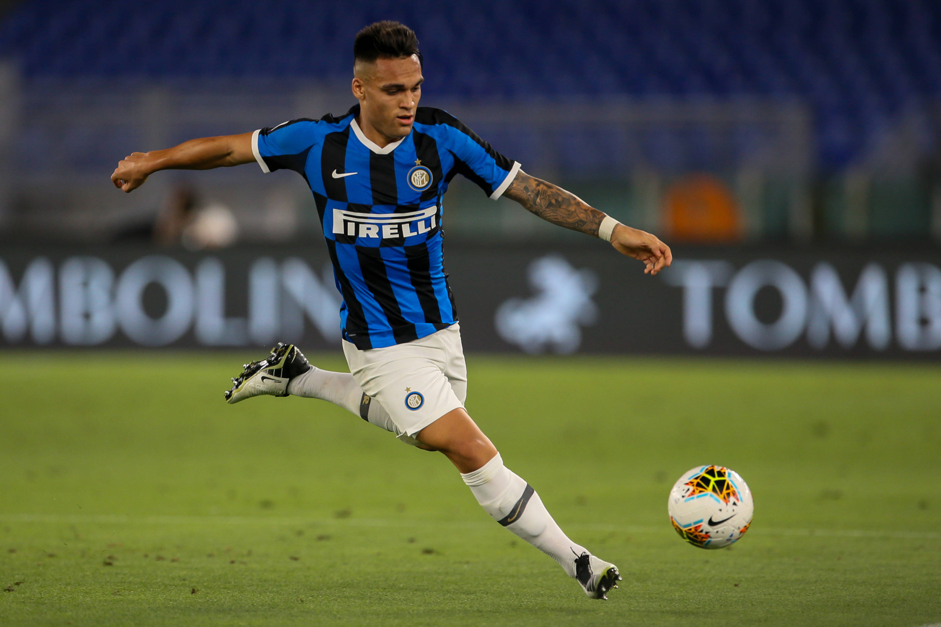 包含佛罗伦萨球员表现抢眼,助力球队冲击意甲前四的词条 包含佛罗伦萨球员表现抢眼,助力球队冲击意甲前四的词条