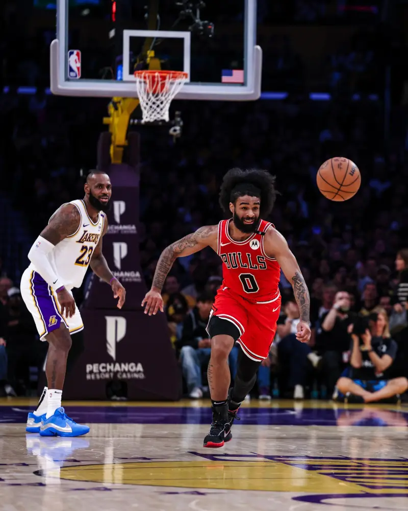 关于公牛队后卫赛后表现不满,批评队内氛围的信息 关于公牛队后卫赛后表现不满,批评队内氛围的信息