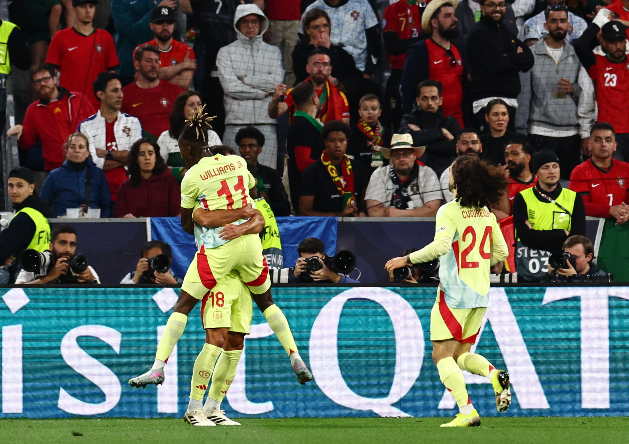 欧国联比赛胜出喜人，球队战绩斐然