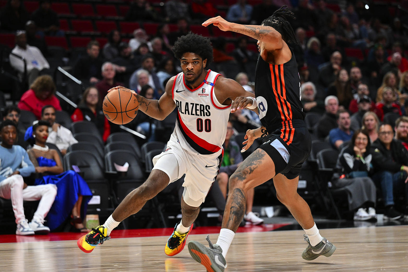 开拓者主场惊险击败篮网 开拓者主场惊险击败篮网